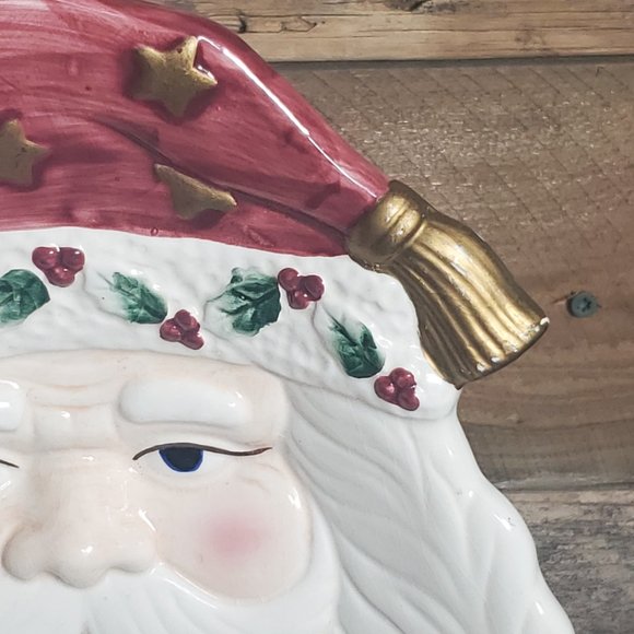World Bazaar Inc Vintage 3D Santa Serving Plate - Picture 2 of 9